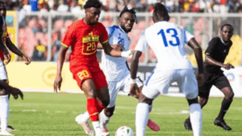 莱斯特城击败曼联，蒂勒曼斯关键进球，拉什福德独力难挽败局