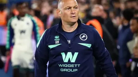 伊万危机解除，新门神显神威，9次扑救助中超关键战平局